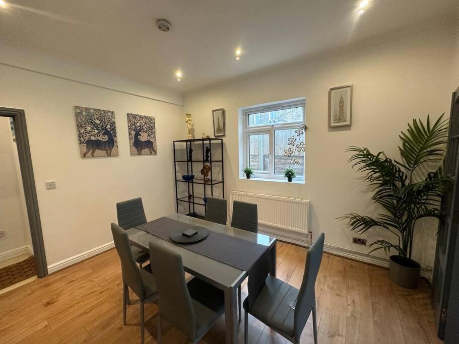 5 Bedroom House Se6 London Exterior foto
