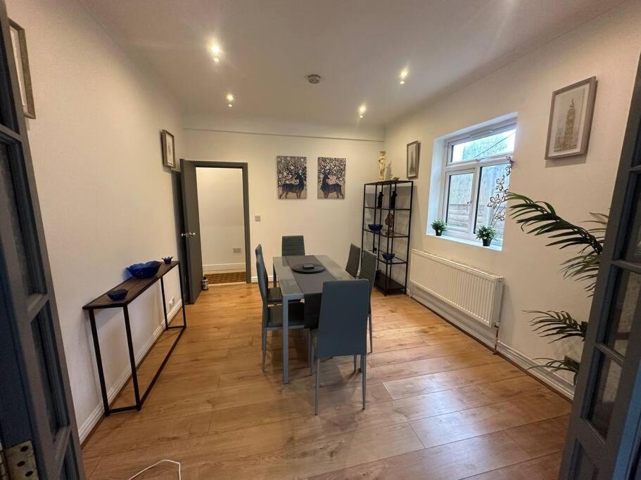 5 Bedroom House Se6 London Exterior foto